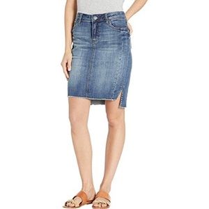 Kut from the Kloth Women’s Connie Step Hem Skirt